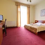 Renesans كرينيتسا زدروي