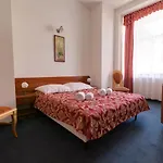 Renesans شقة *