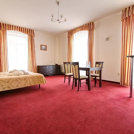 Apartament Renesans *