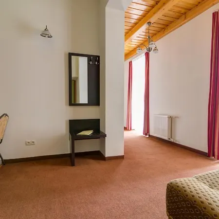 Renesans Lejlighed *